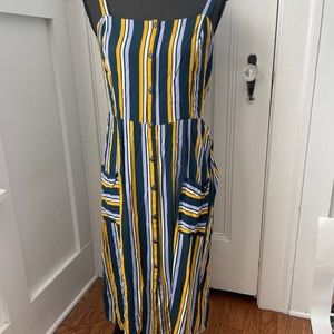 NWOT Xhilaration | Striped Keyhole Dress